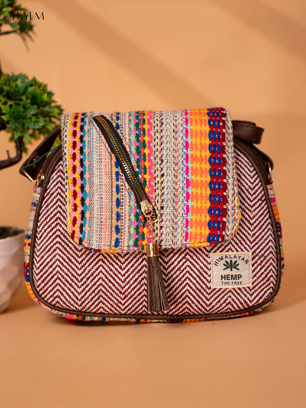 Jacquard Woven Sling Bag - Maroon - KB22128 - Image 2