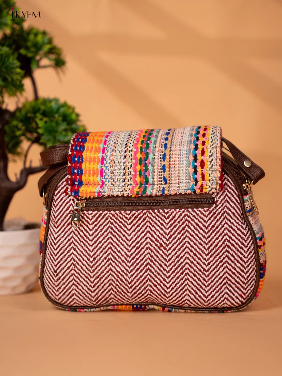 Jacquard Woven Sling Bag - Maroon - KB22128 - Image 4