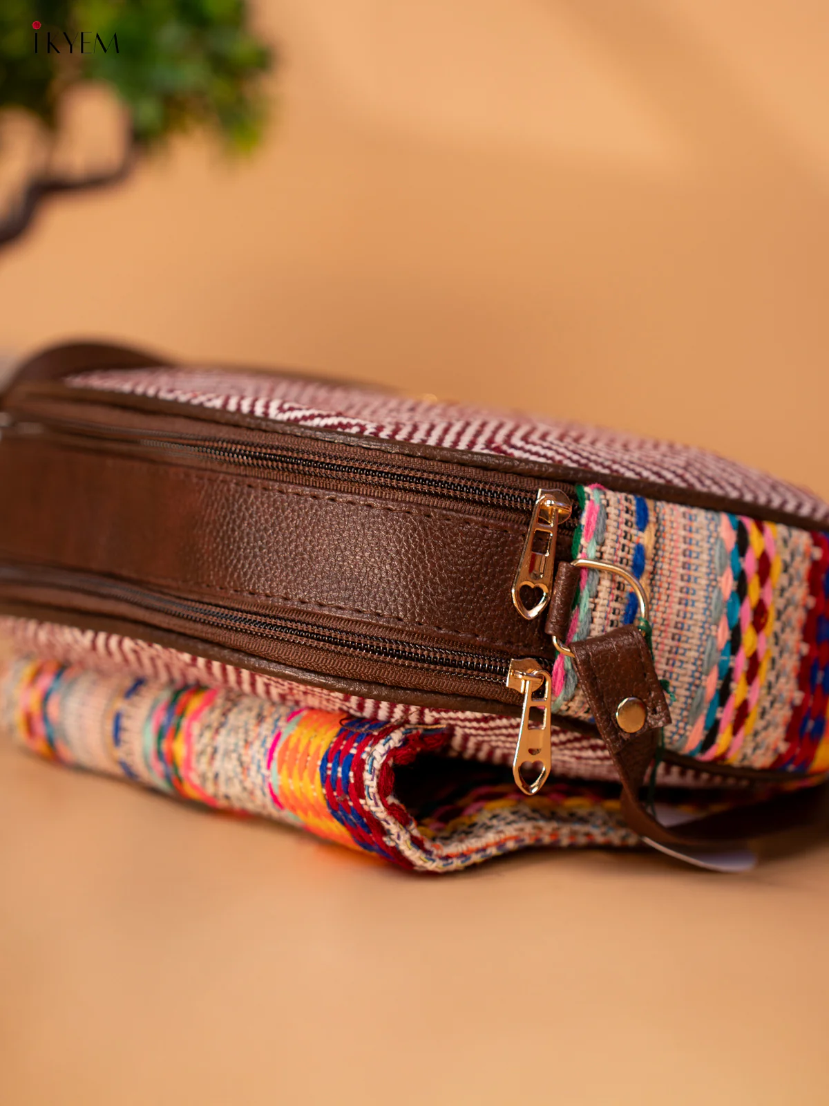 Jacquard Woven Sling Bag - Maroon - KB22128 - Image 5