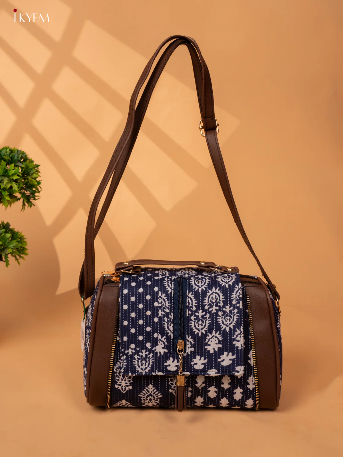 Printed Sling Bag - Indigo - KB22131 - Image 6