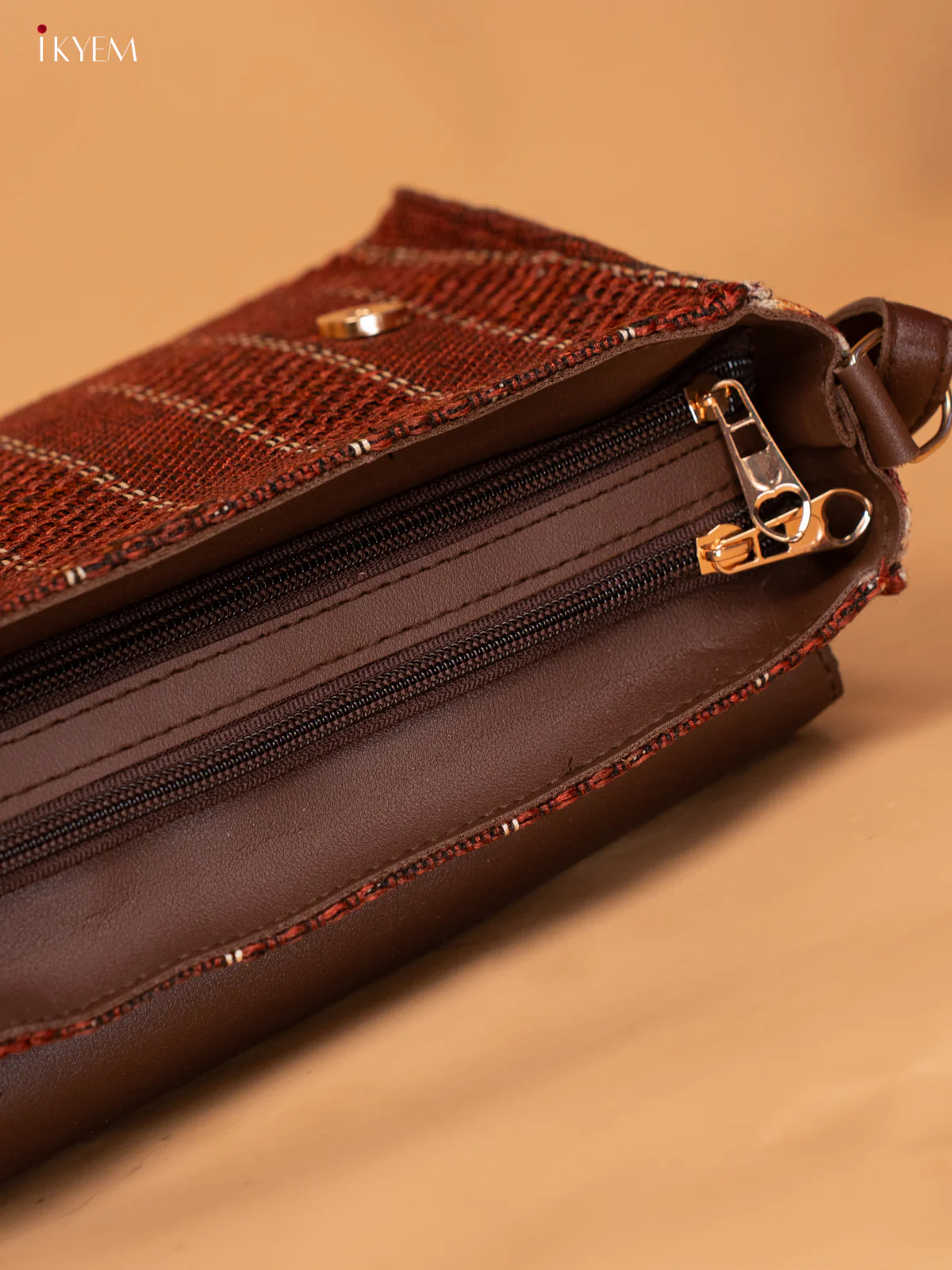 Jacquard Single hand Metal Handle Sling Bag - Coffee Brown - KB22149 - Image 5