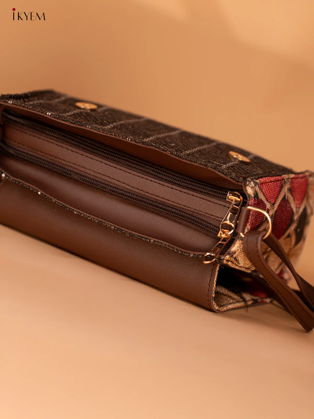 Jacquard Single hand Metal Handle Sling Bag - Brown - KB22150 - Image 5