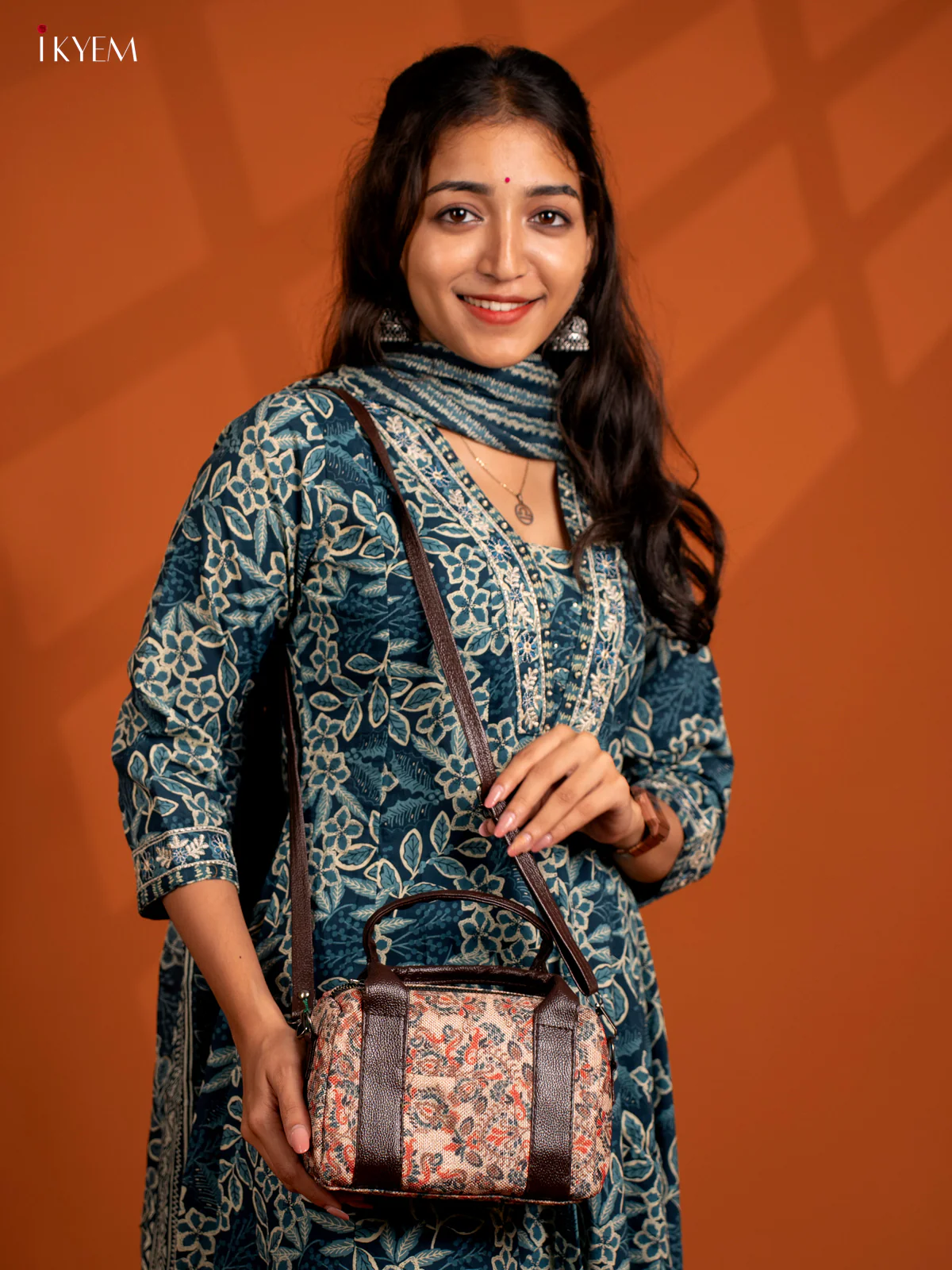 semi jute sling Bag with semi - Beige - KB22153
