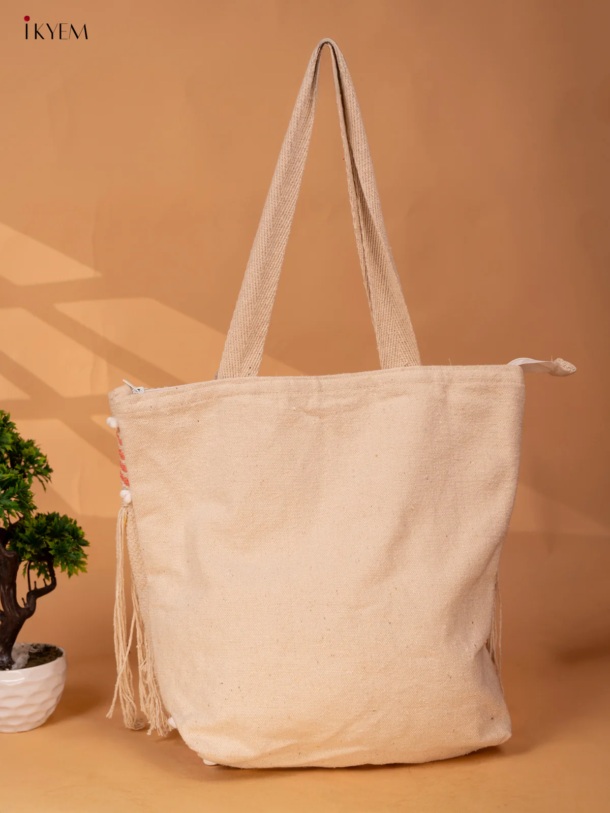 Hand Woven Cloth Bag - Pink - KB22157 - Image 3