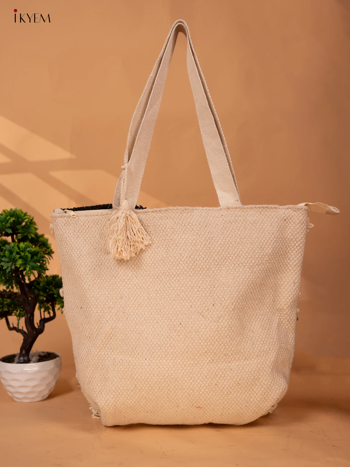 Hand Woven Cloth Bag - Black - KB22160 - Image 3