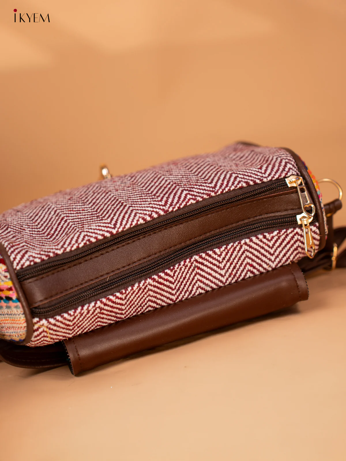 Jacquard Woven Sling Bag - Multi colour - KB22161 - Image 5