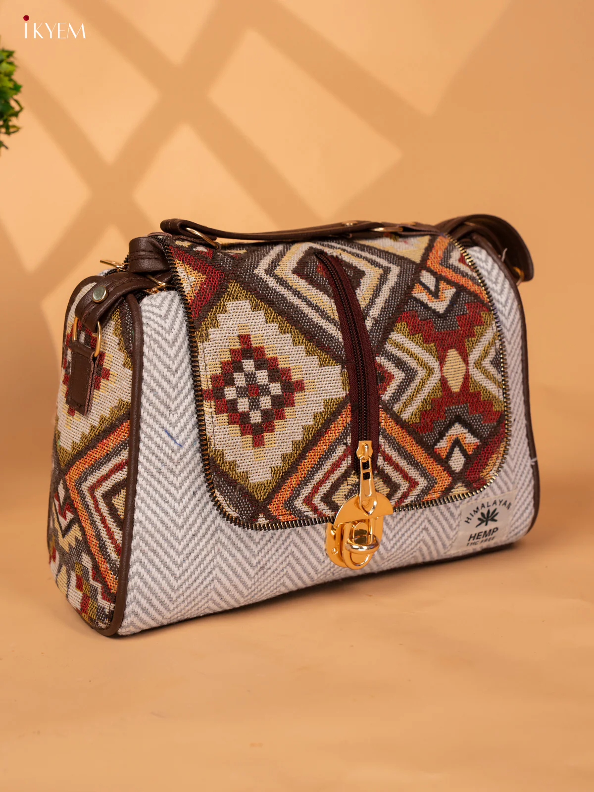 Jacquard Woven Sling Bag - white - KB22164 - Image 3