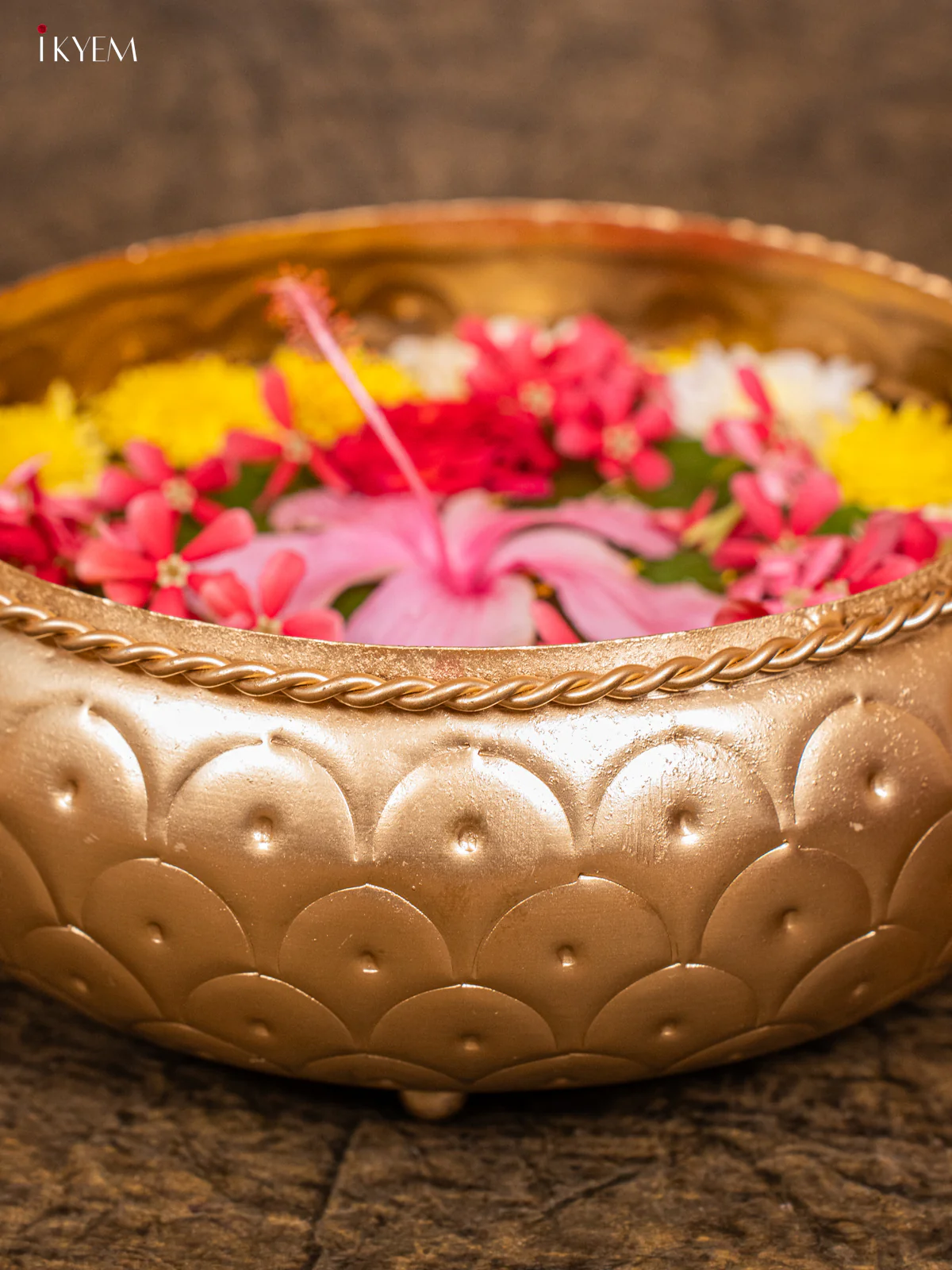 Metal Gold coating Lotus Urli - (10×10) Small - KC18115 - Image 3