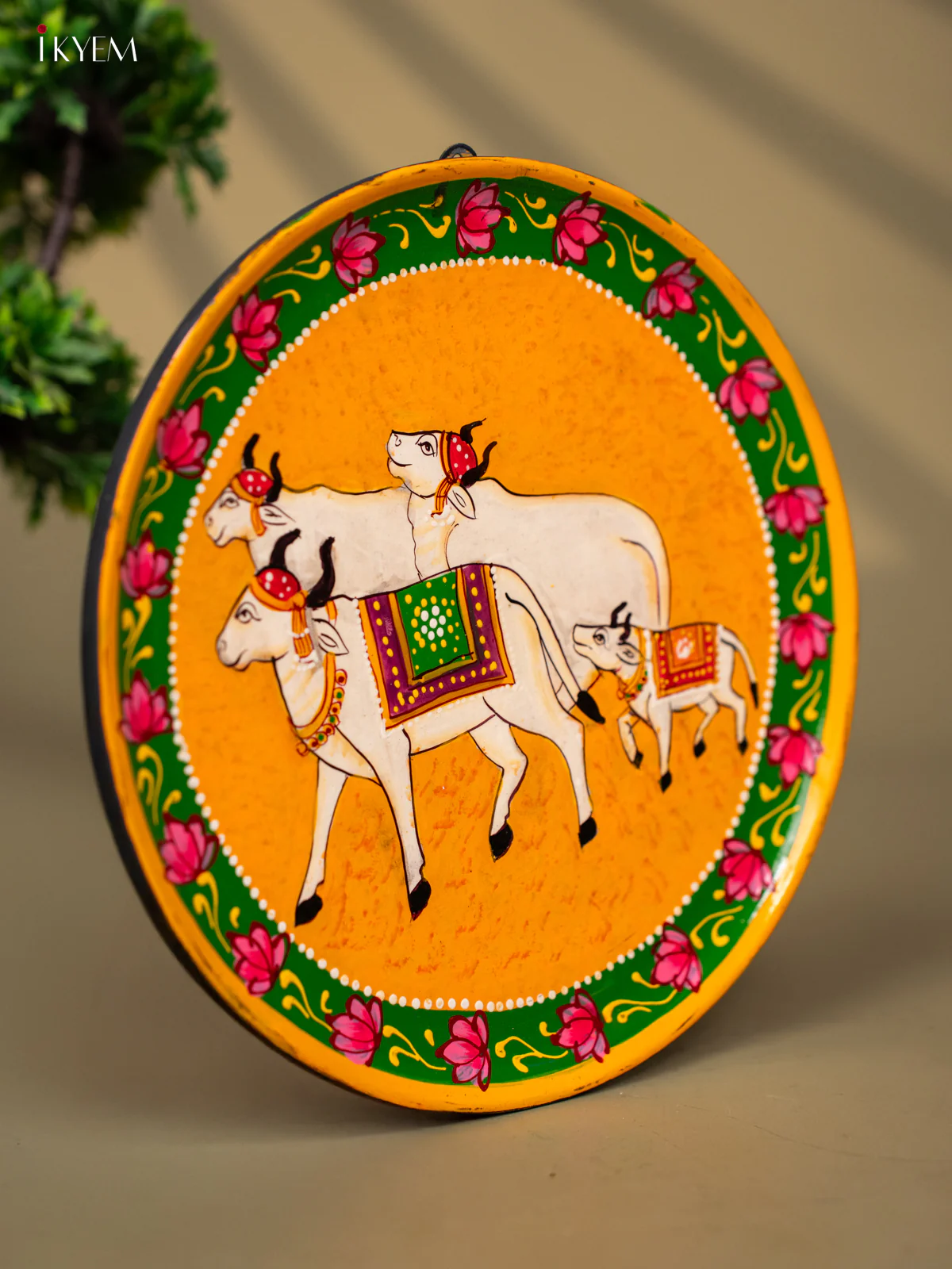Wooden Hand painted Wall hanging plates - Cow Yellow -KC22121 - Image 3