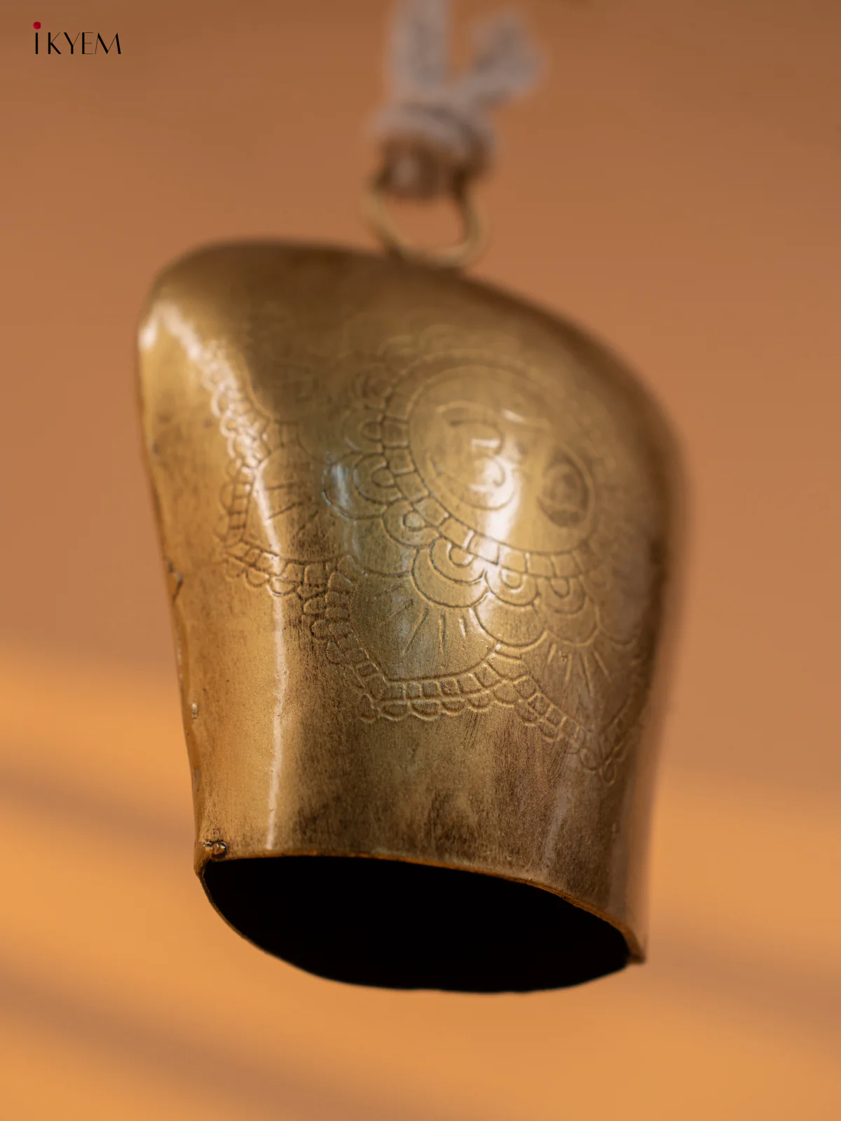 Metal Cow Bell with om Engraving & Rope Handle - Small - KD01112 - Image 3