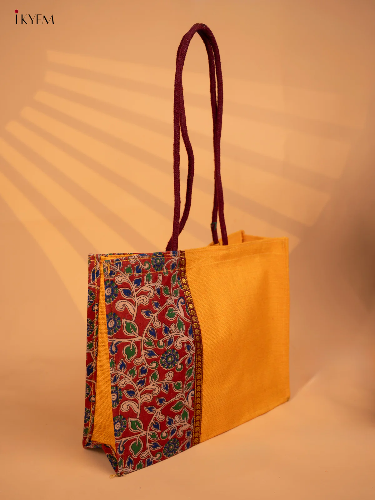 Jute bag Kalamkari Yellow with Red - KD04139 - Image 2