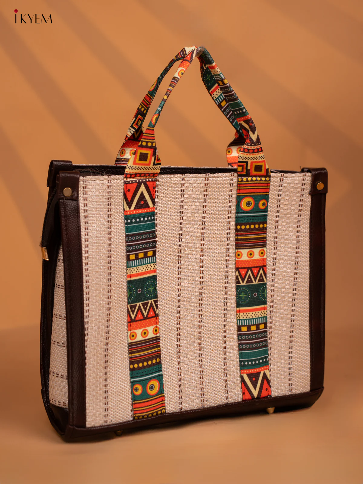 Jacquard Handbag Leather sling with Geometric Printed Sling- Cream - KD05127 - Image 4