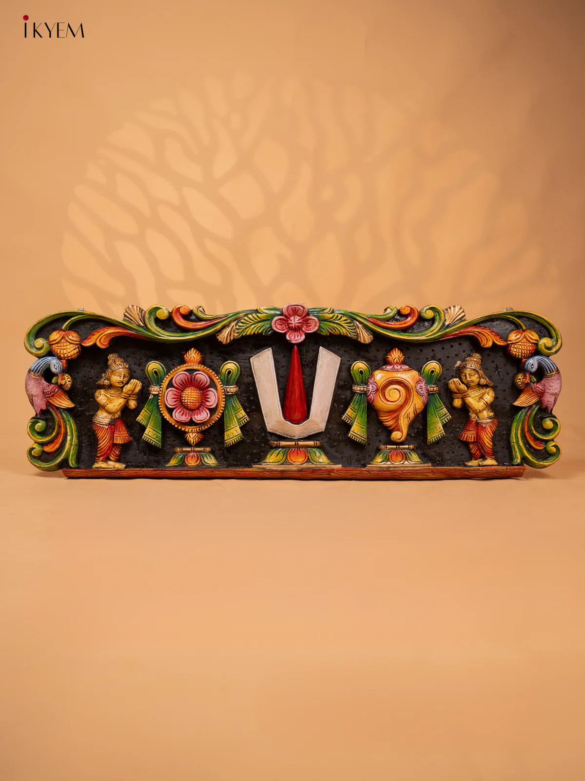 Wooden Hand Carved Painted Sangu Chakram Namam, Panel - KD18124
