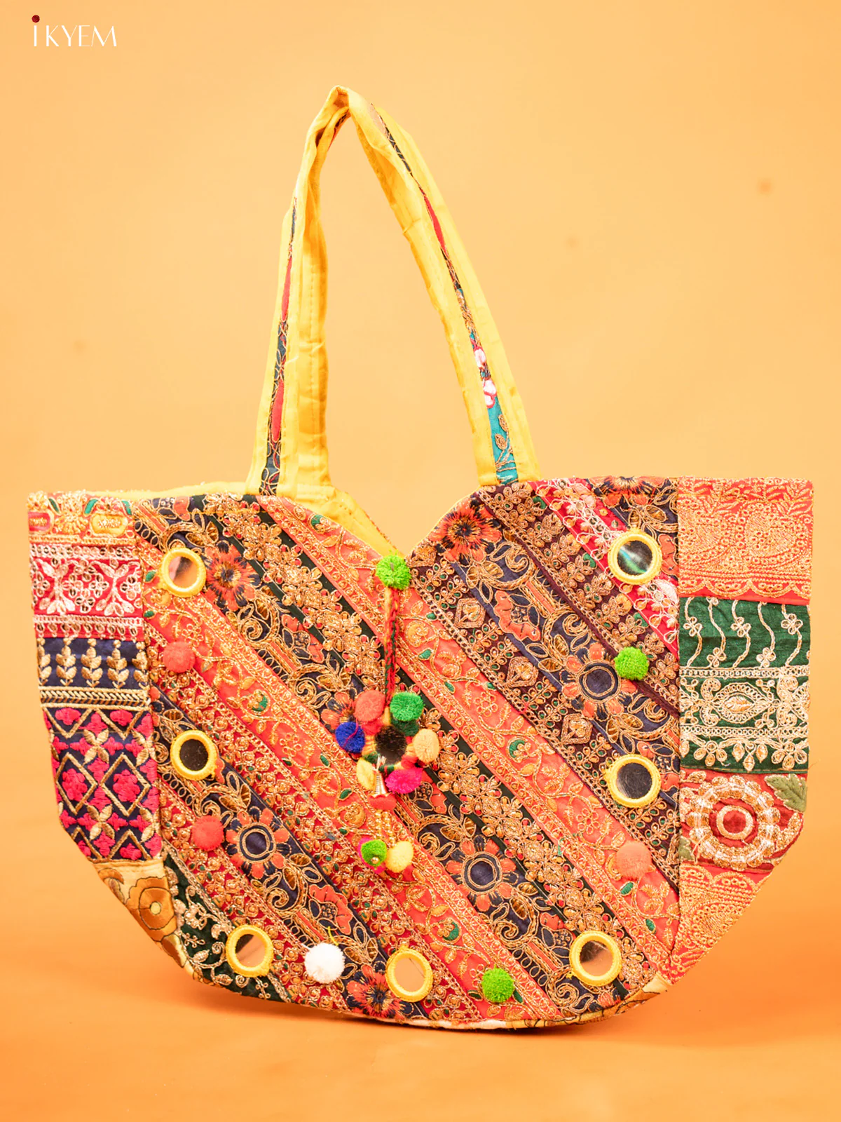 Multicolor Messenger Bag - KD26132 - Image 2