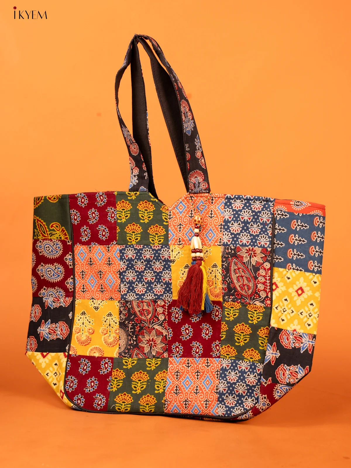 Ajrakh Stylish Patchwork Hand bag - Image 2
