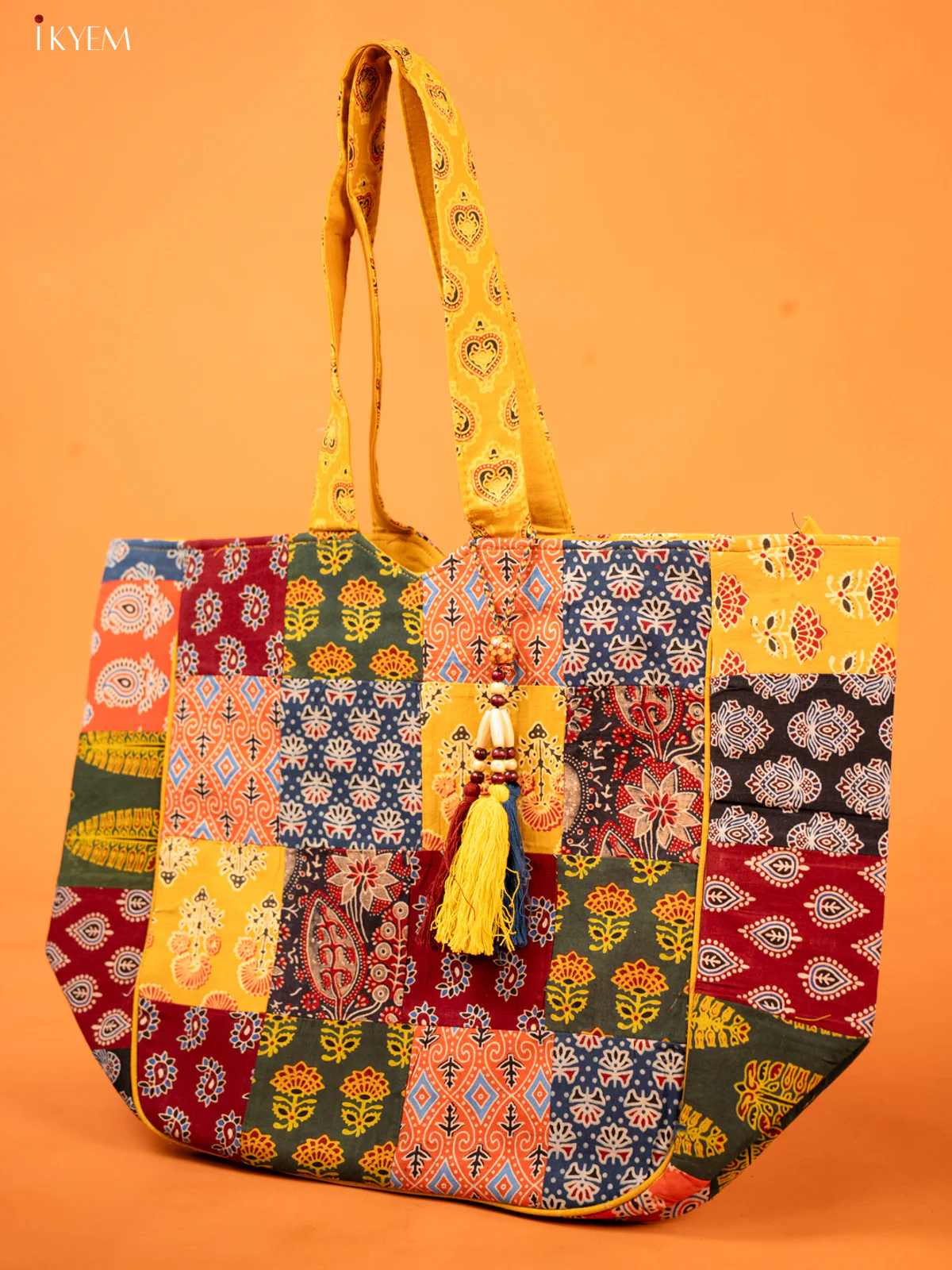Ajrakh Stylish Patchwork Hand bag - Image 2
