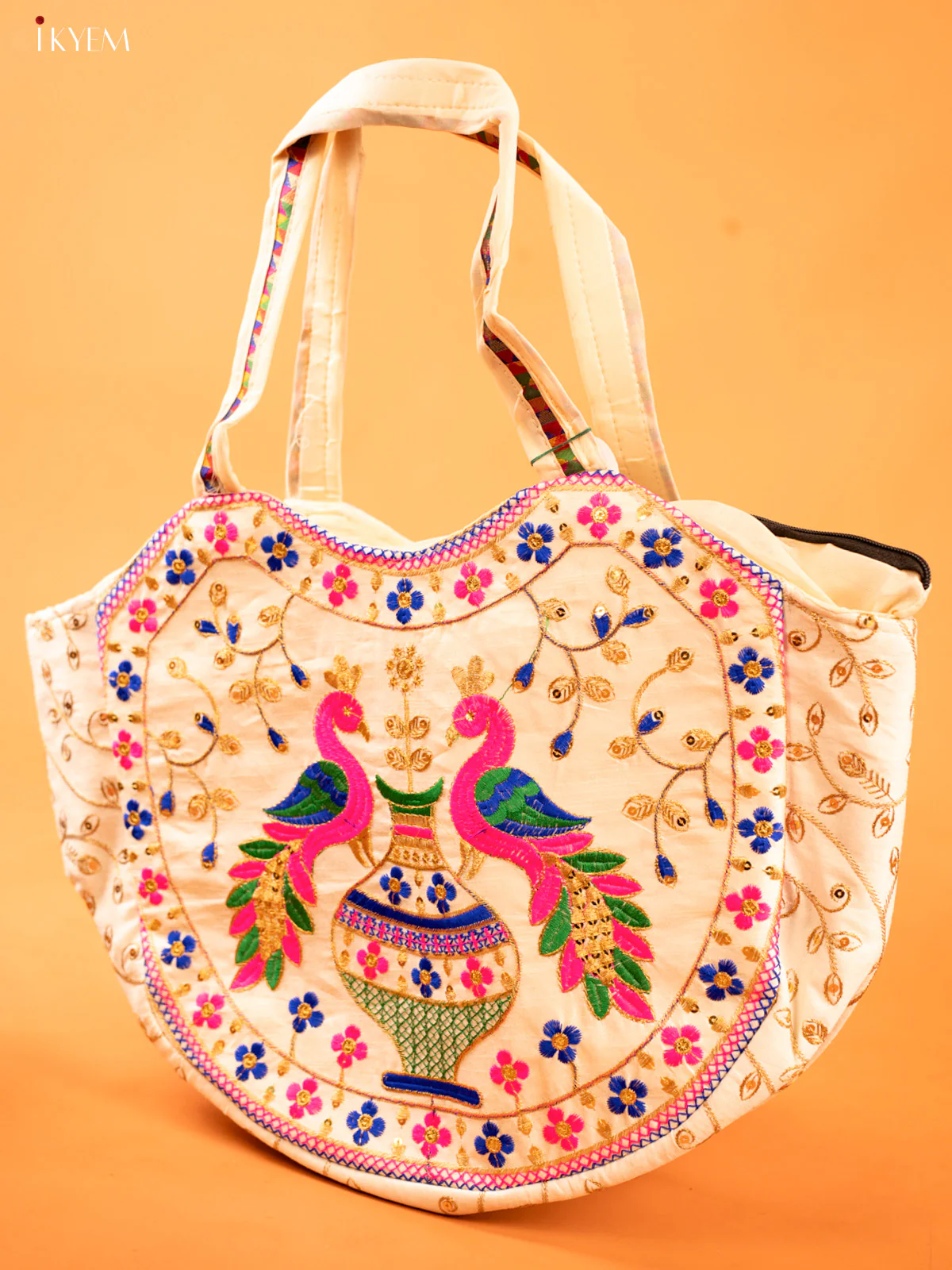 Rajasthani Embroidered Work Peacock hand bag - Image 3