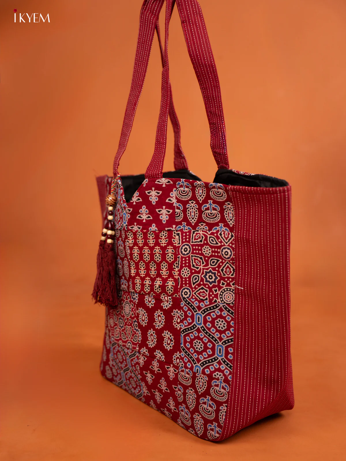 Ajrakh Printed Hand bag - Maroon - Image 2