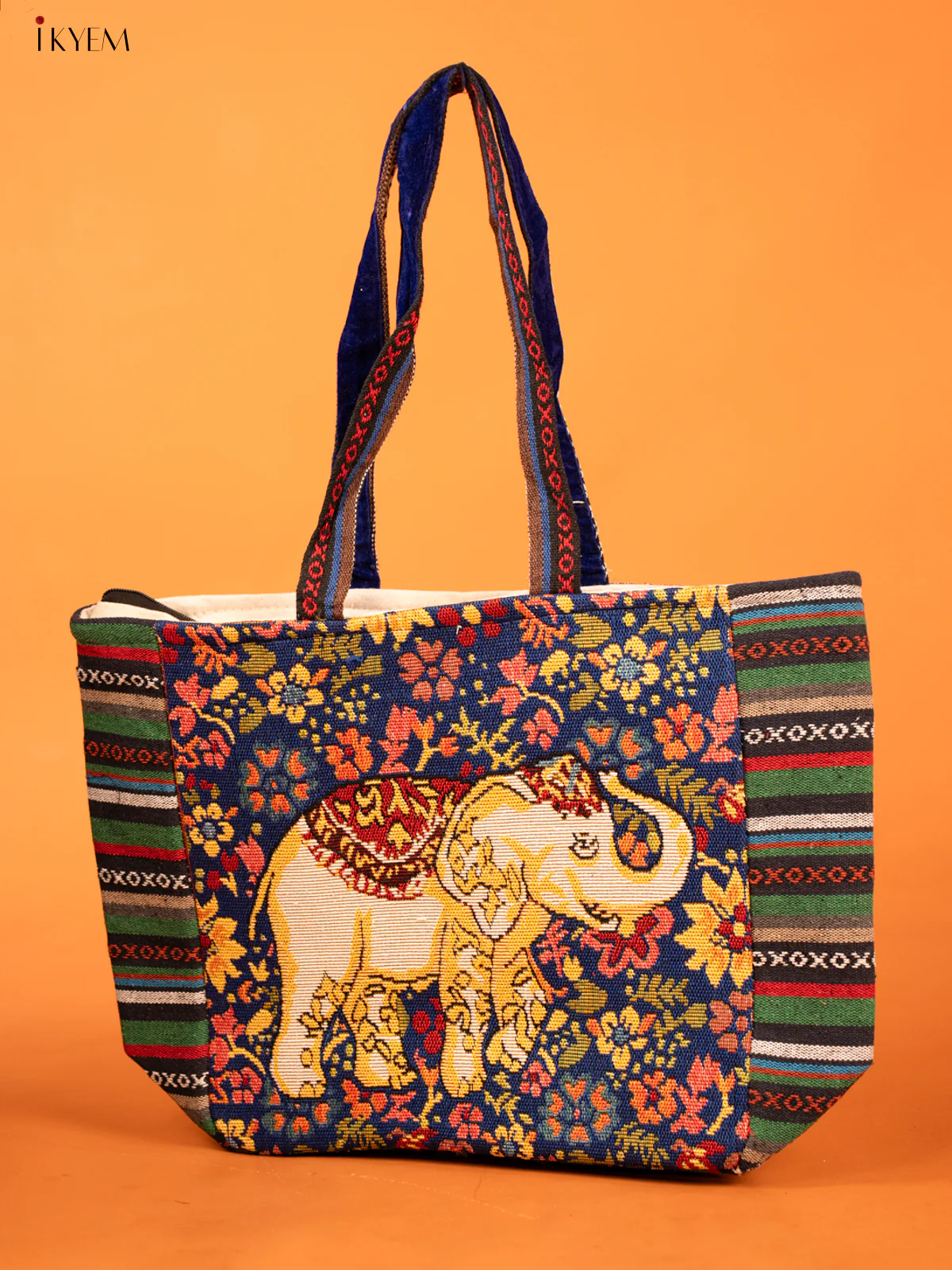 Cotton Zipper Closure tote bag - Elephant Big - Image 2
