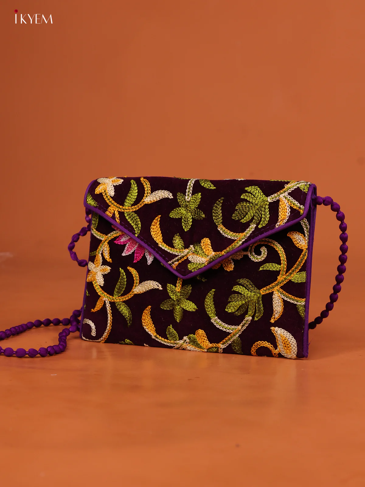 Embroidery Sling Bag - Image 2