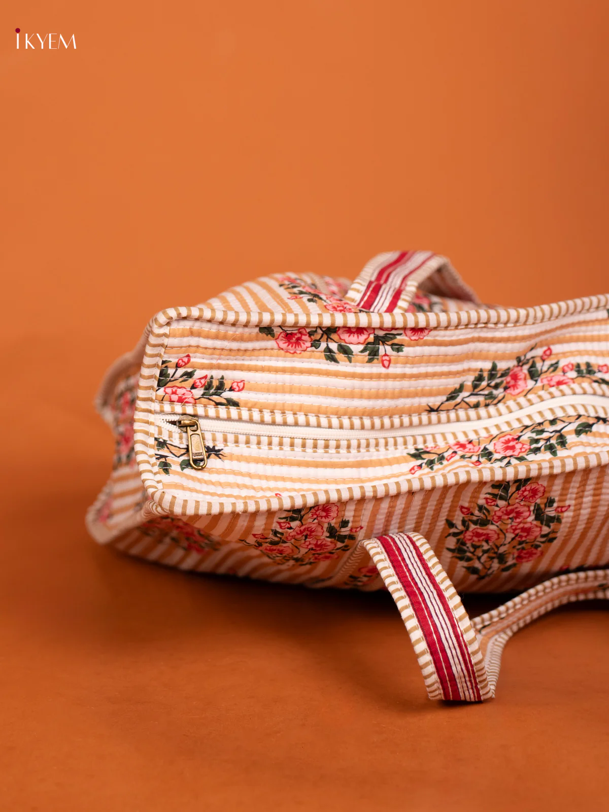 Quilted Tote Bag - Image 3