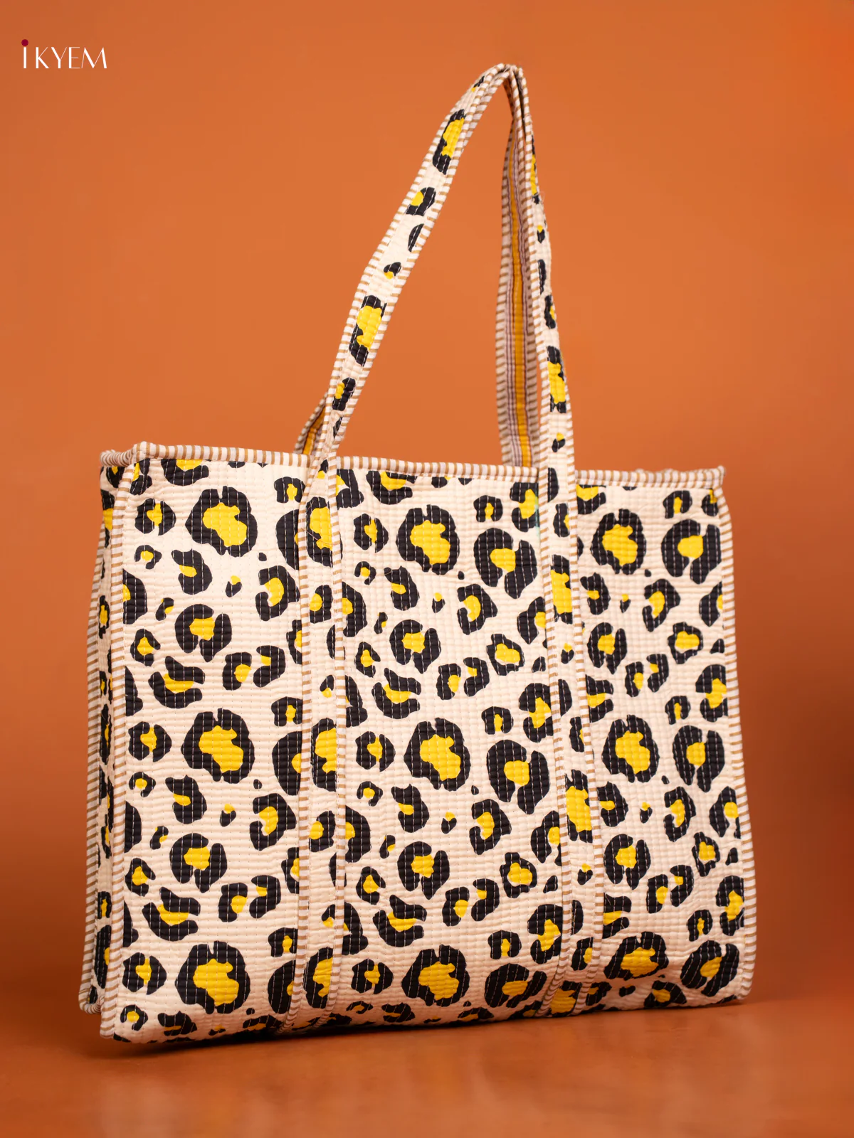 Quilted Tote Bag - Image 2