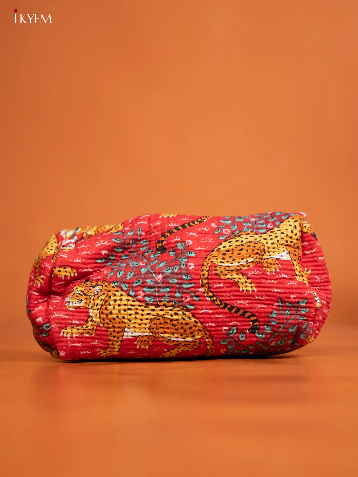 Cotton printed Pouch - Set of 3 - Red - KD26321 - Image 2