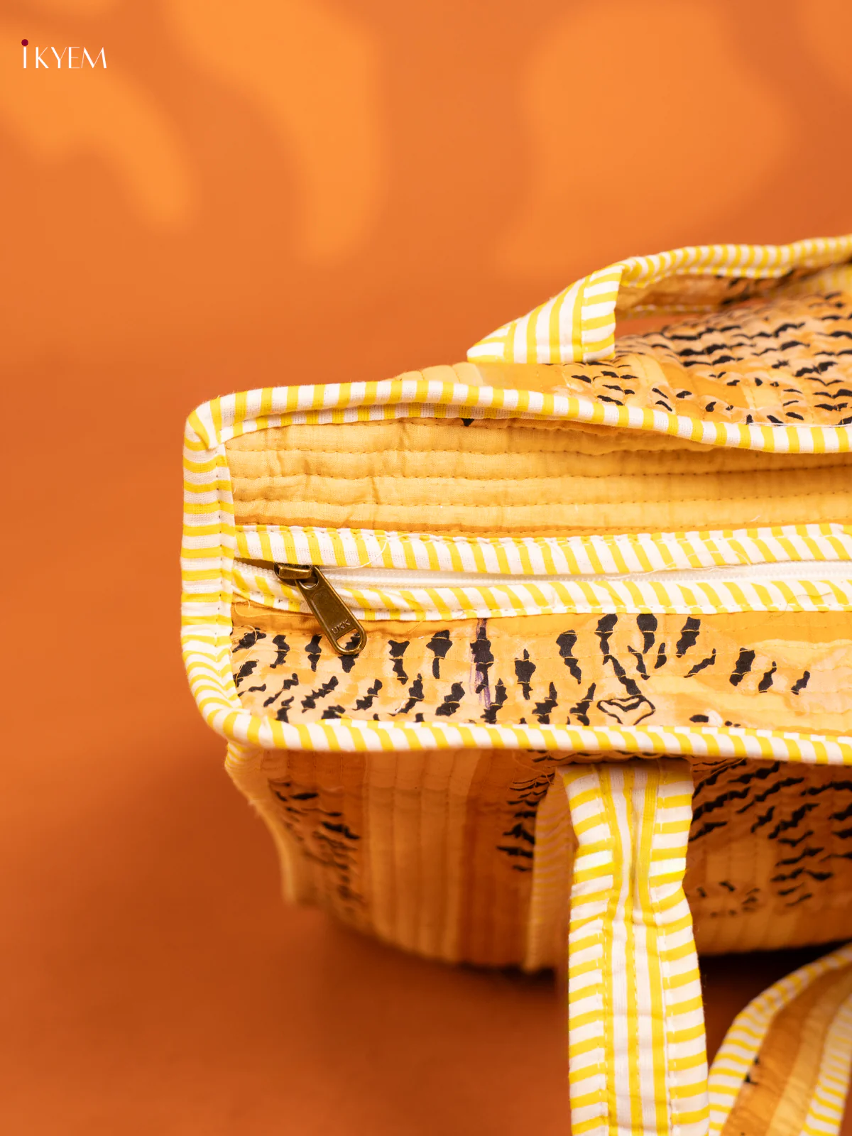 Quilted Tote Bag - Image 3