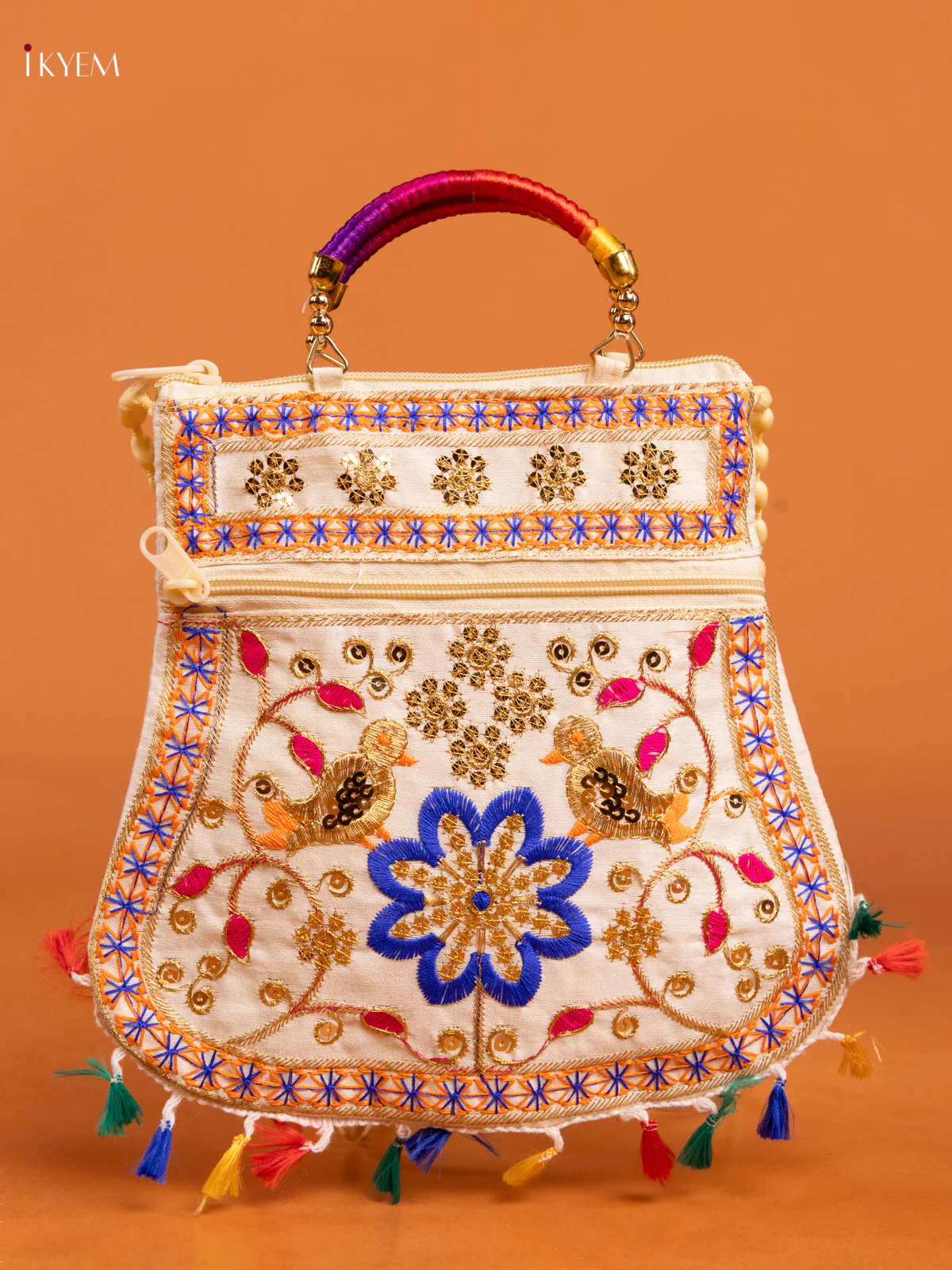 Embrodery rajasthani jaipuri Sling and handbag - Image 3