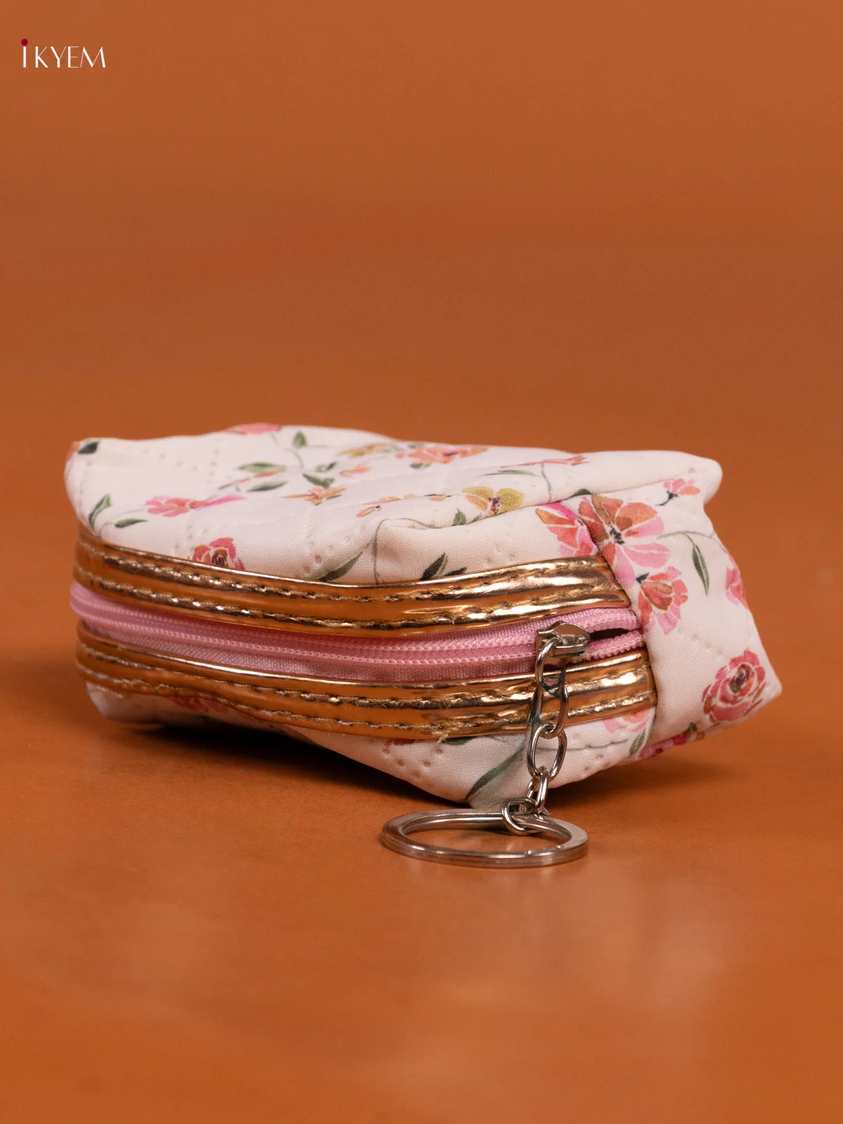 Floral Printed Small Coin Pouch with 1 Compartment - white with Pink - KD26577 - Image 3