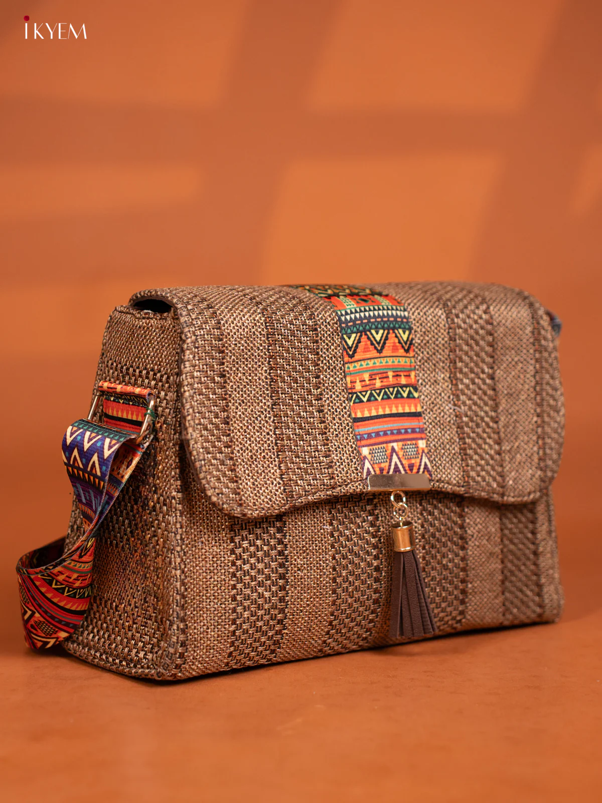 Jacquard Geometric Printed Sling Bag - Brown - KD26594 - Image 2