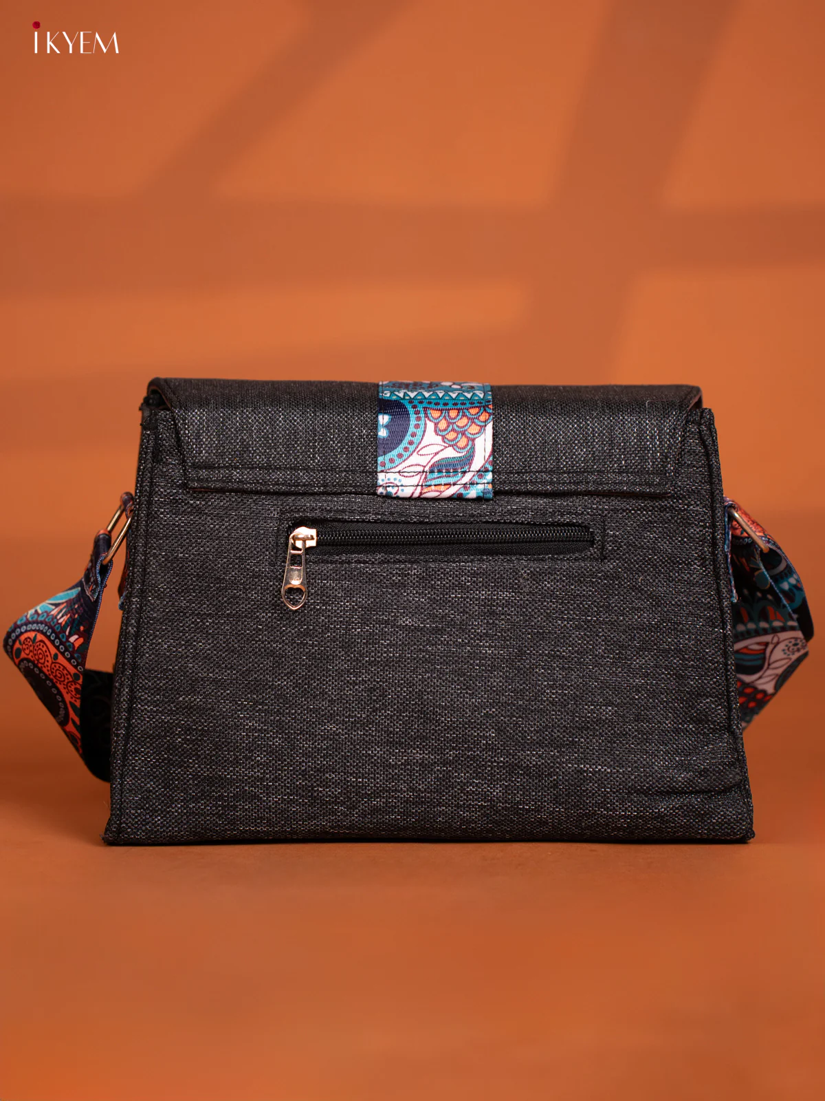 Jacquard Printed Sling Bag - Black - KD26595 - Image 4