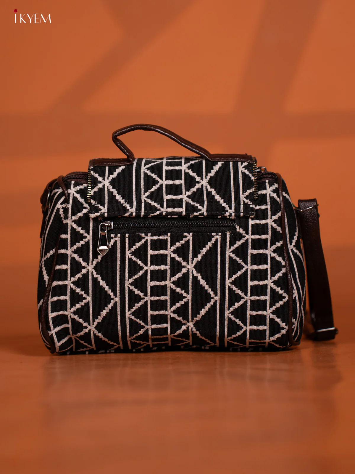 Jacquard Ikat Printed Leather Sling Bag Gusset & Flap with 4 Compartments - Black - KD26603 - Image 5