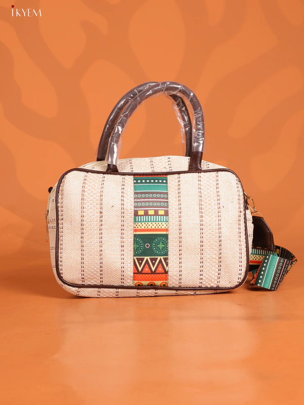 Jacquard Geometric Pattern Handbag & printed Sling with 2 compartments - Off White - KD26626 - Image 7