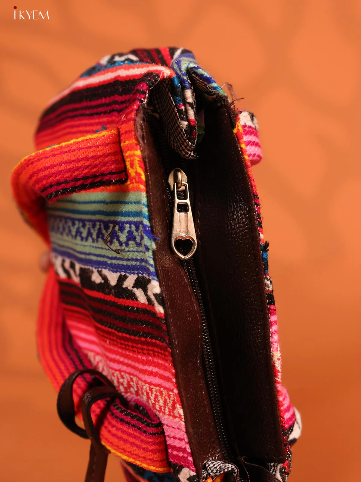 Jacquard Handbag with Coin pouch with 3 Compartments - Multicolour - KD26662 - Image 5