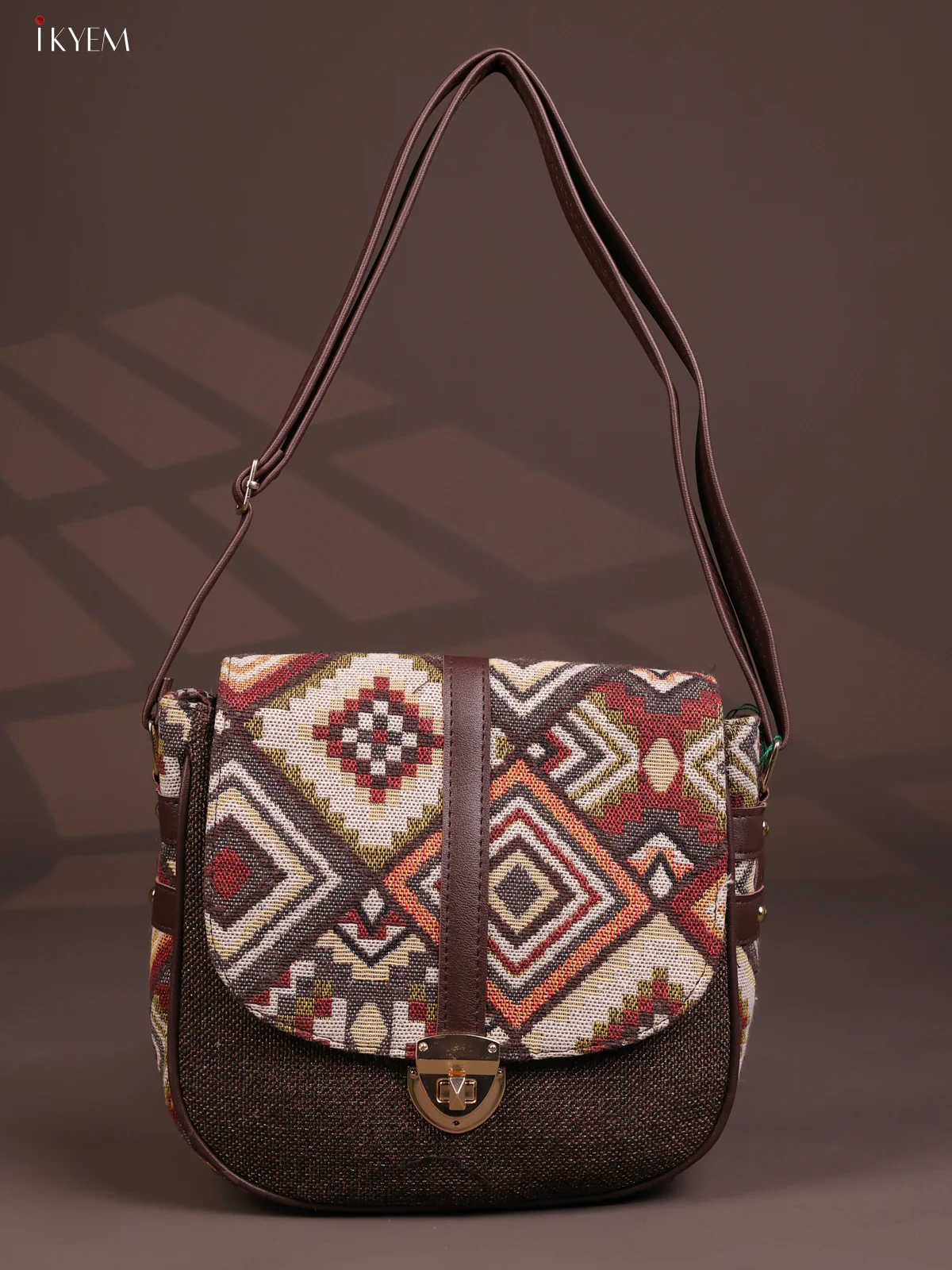 Jacquard geometric Gusset & Flap Leather sling bag with 3 Compartments - Coffee Brown - KD26692 - Image 4