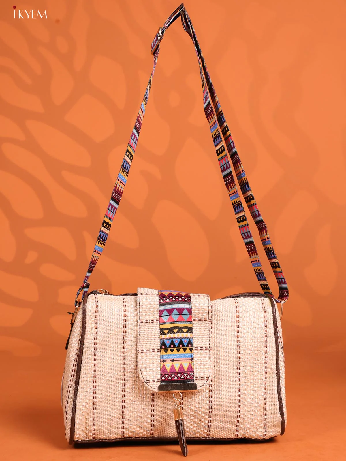 Jacquard Printed Leather Sling Bag with 3 Compartments - white - KD26700 - Image 4