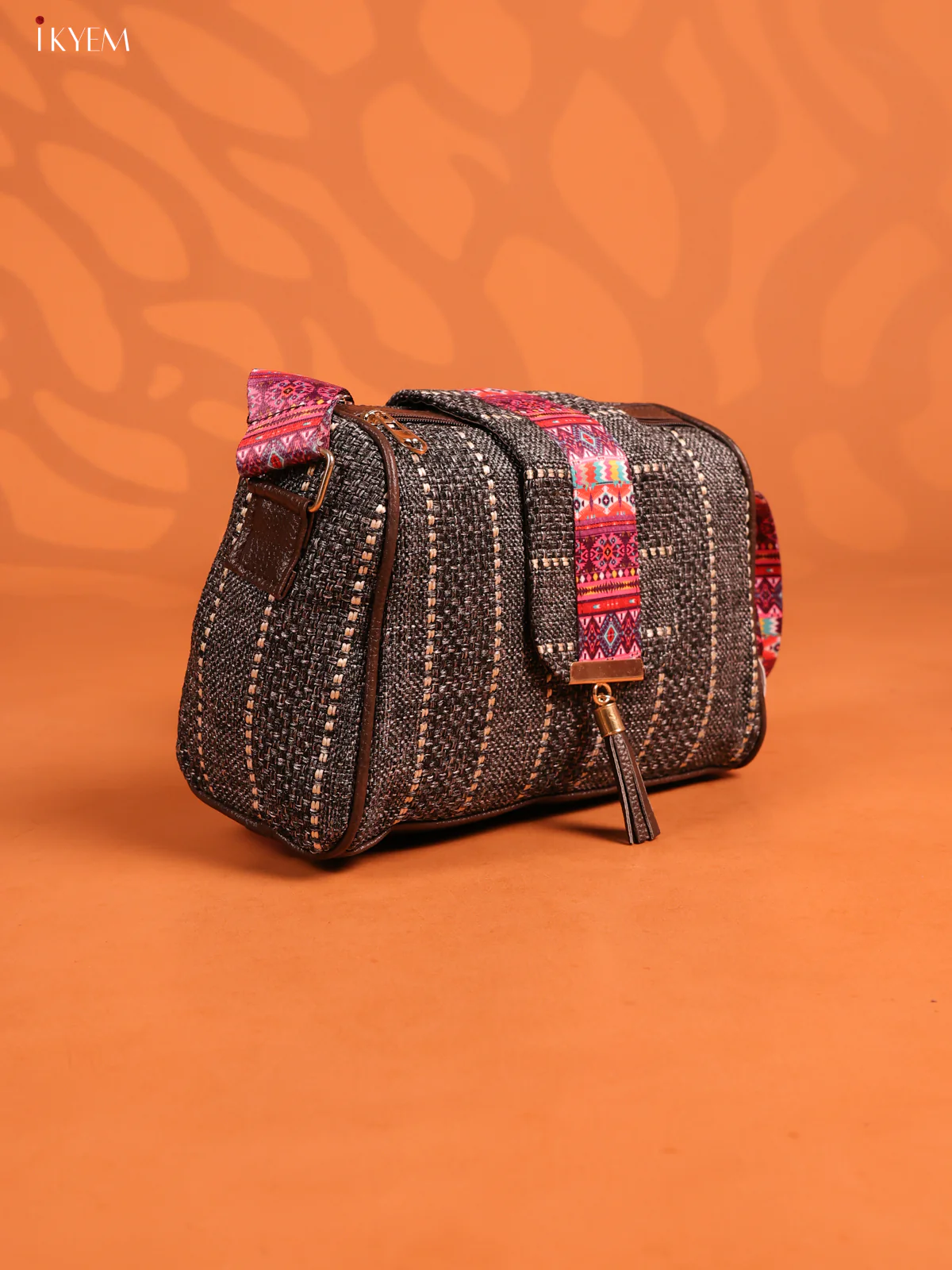 Jacquard Printed Leather Sling Bag with 3 Compartments - Grey - KD26704 - Image 2