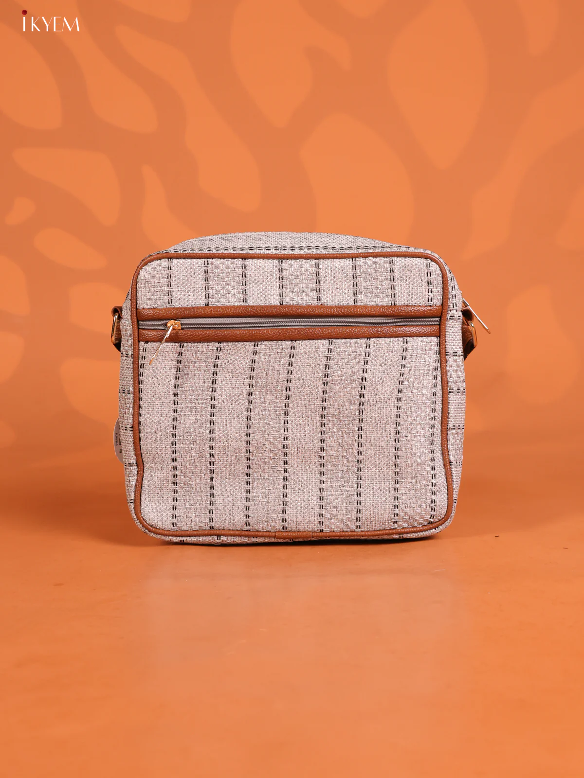 Jute Travel Buddy Leather Sling Bag with 3 Compartments - Grey - KD26720 - Image 2