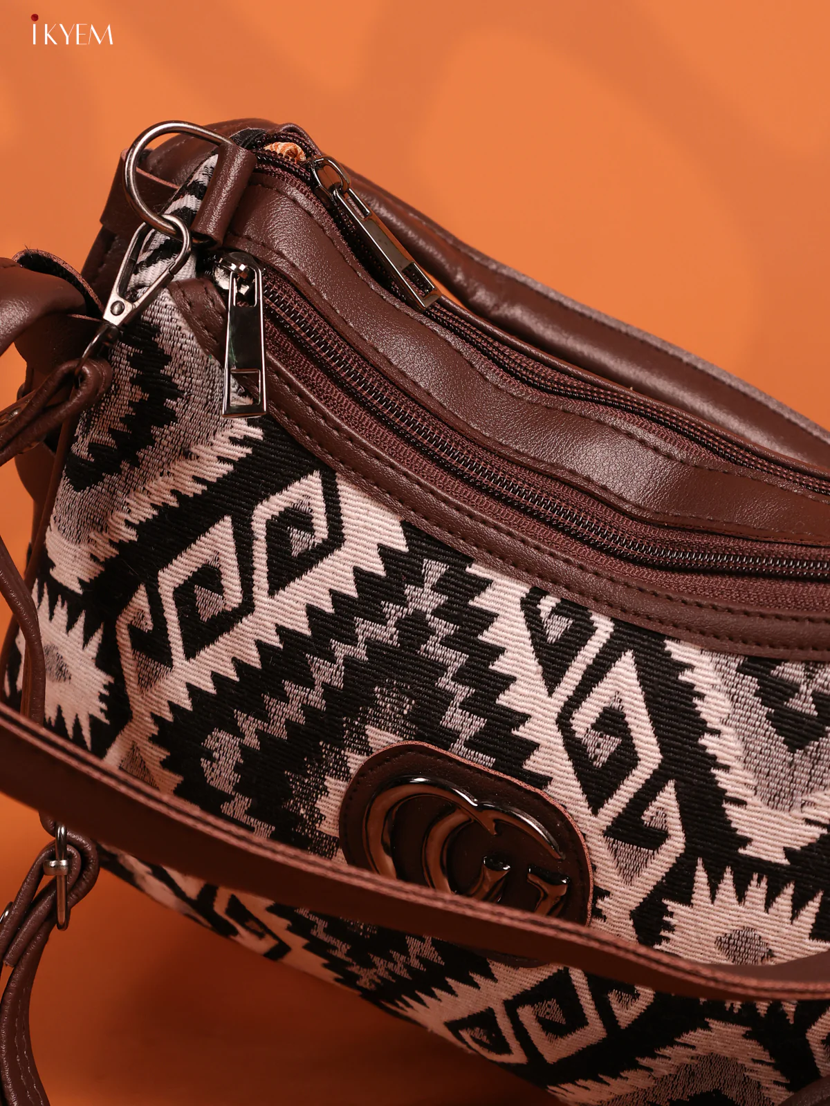jacquard Ikat Leather Sling Bag with 3 Compartments - Black & White - KD26728 - Image 3