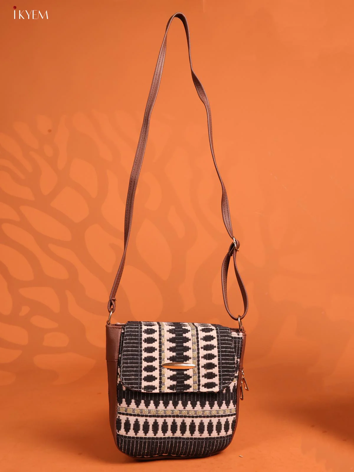 Jacquard Flap Leather Sling Bag with 3 Compartments - Black with white - KD26744 - Image 4