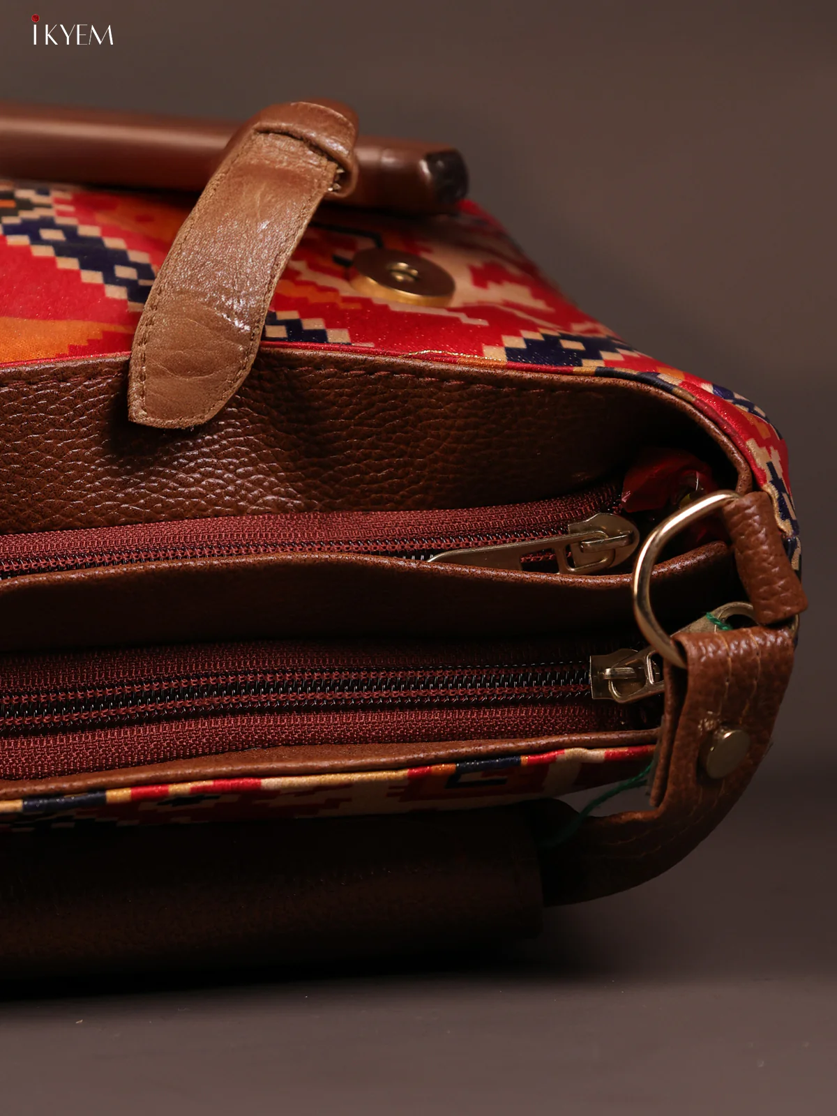 Patola Flap Leather sling bag with 3 compartments - Red - KD26799 - Image 5