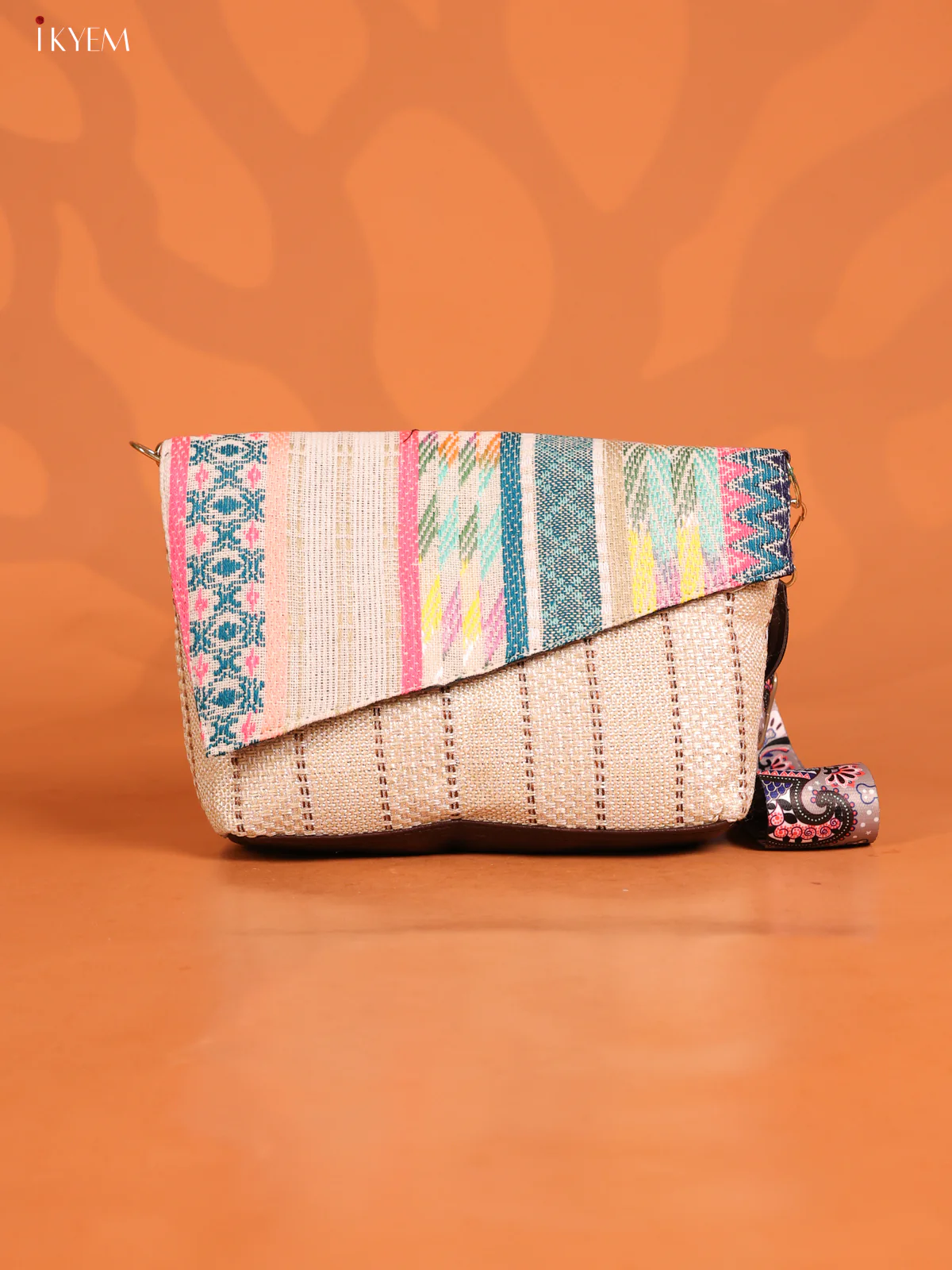Jacquard Printed Sling Bag with 3 compartments - off white - KD26863