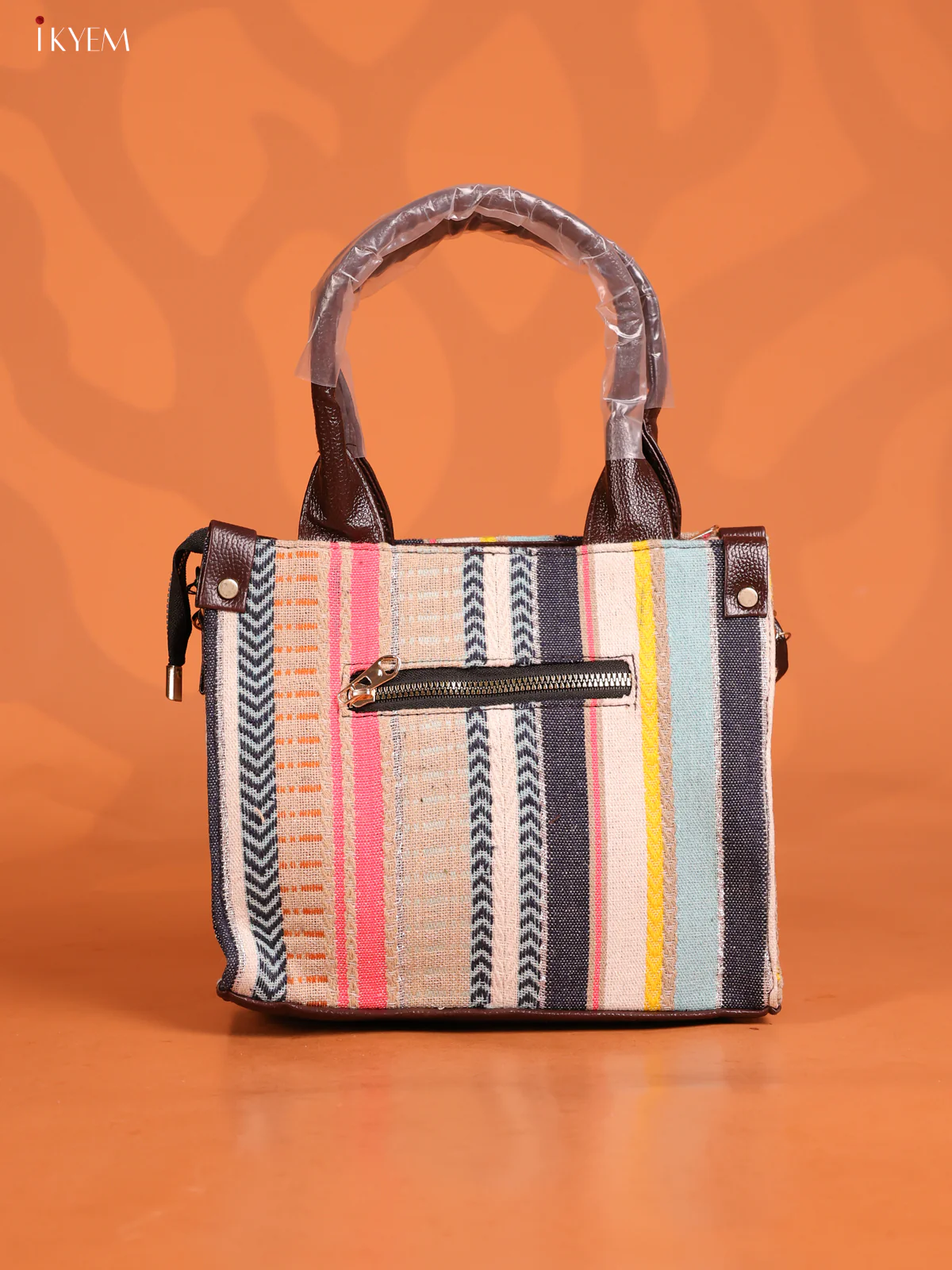 Jacquard Embroidery Handbag 2 compartments & 1 pocket - Multicolour - KD26866 - Image 2