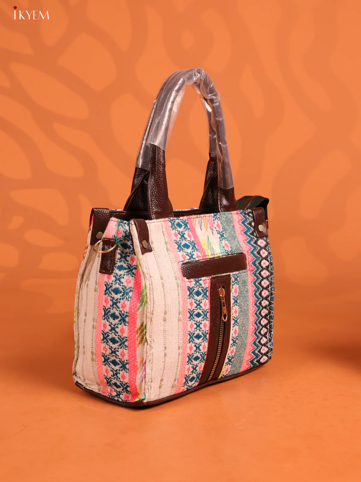 Jacquard Embroidery Handbag 2 compartments & 1 pocket - Multicolour - KD26867 - Image 2