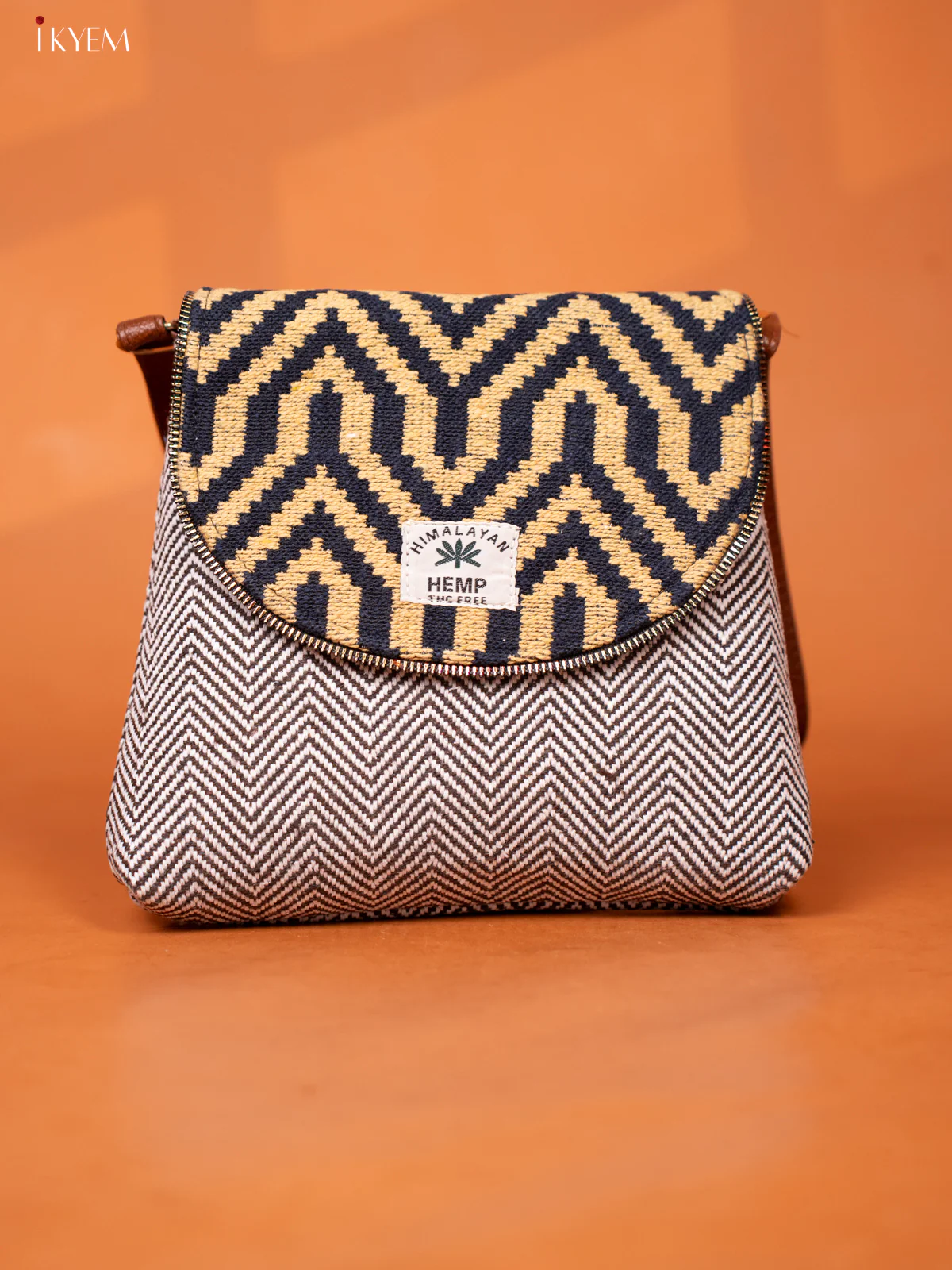 jacquard Leather Sling bag with Printed Flap - Brown - KD26920