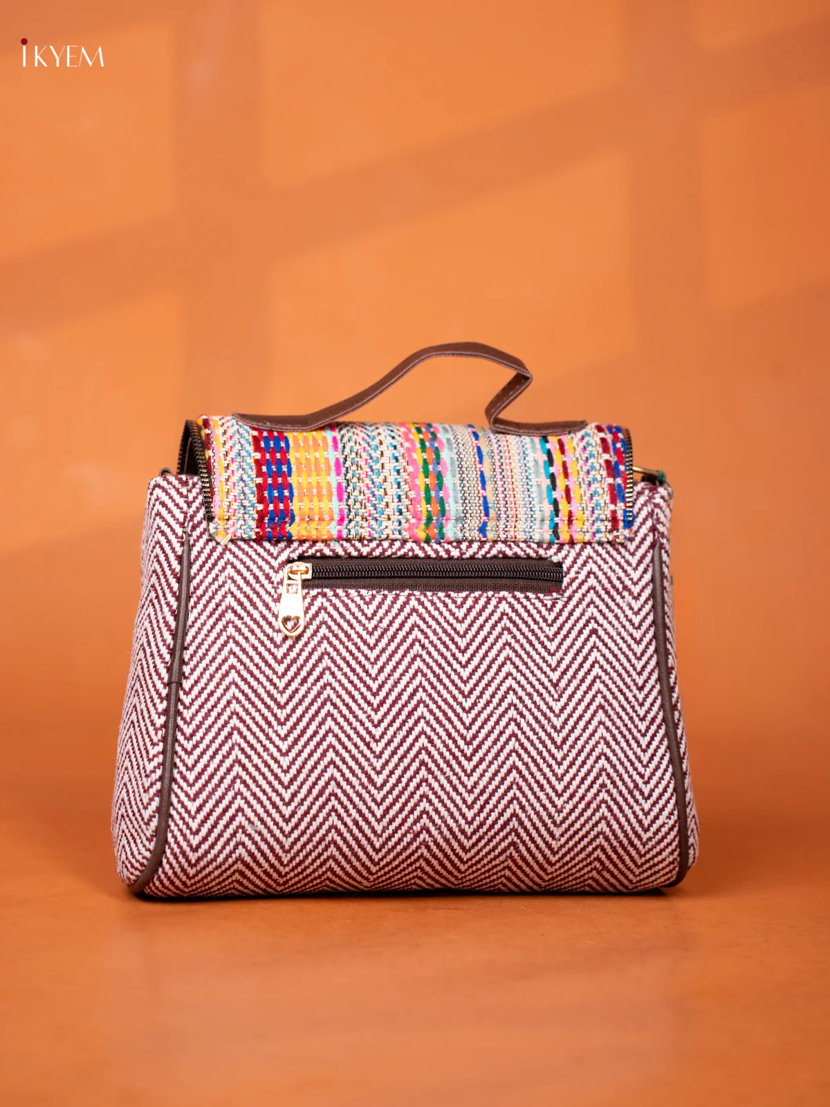 Jacquard Leather Sling bag with Printed Gusset & Flap - Maroon - KD26940 - Image 3
