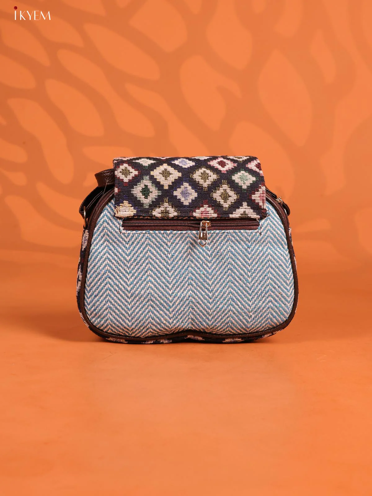 Jacquard Woven Flap Leather Sling Bag with 4 compartments- sky blue -KD26944 - Image 3