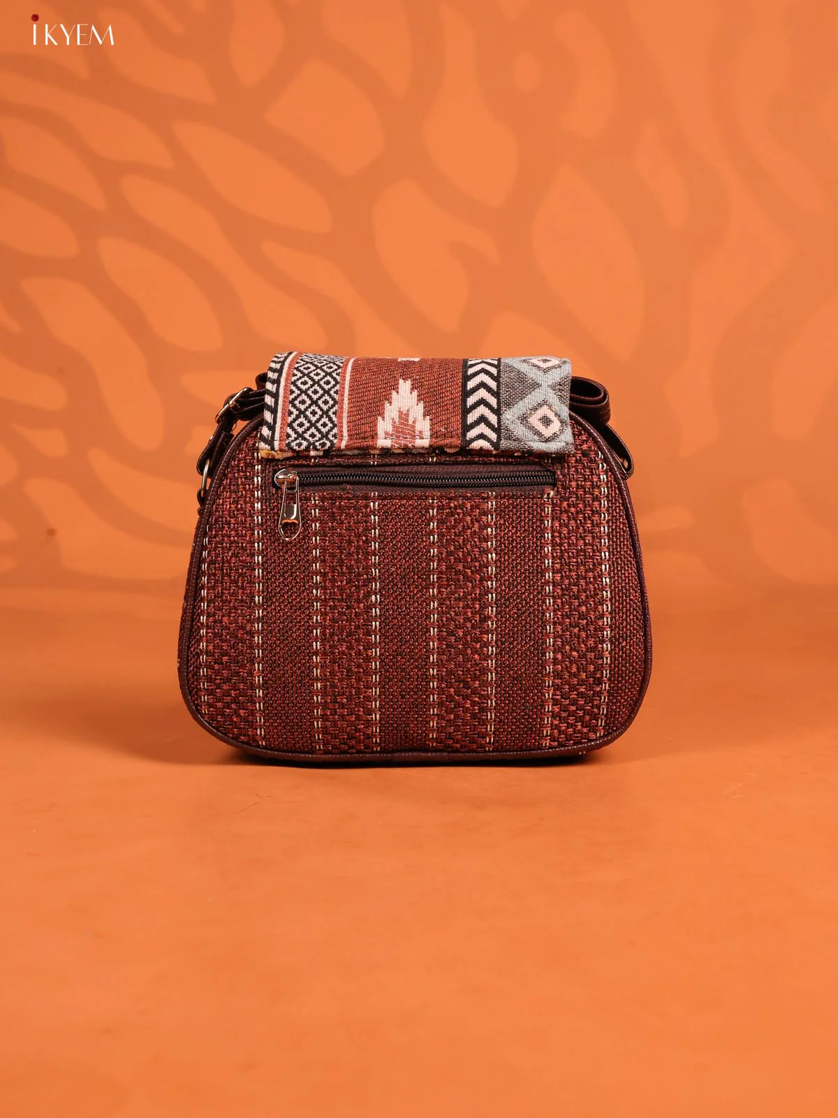 Jacquard Woven Flap Leather Sling Bag with 4 compartments - coffee brown - KD26945 - Image 3