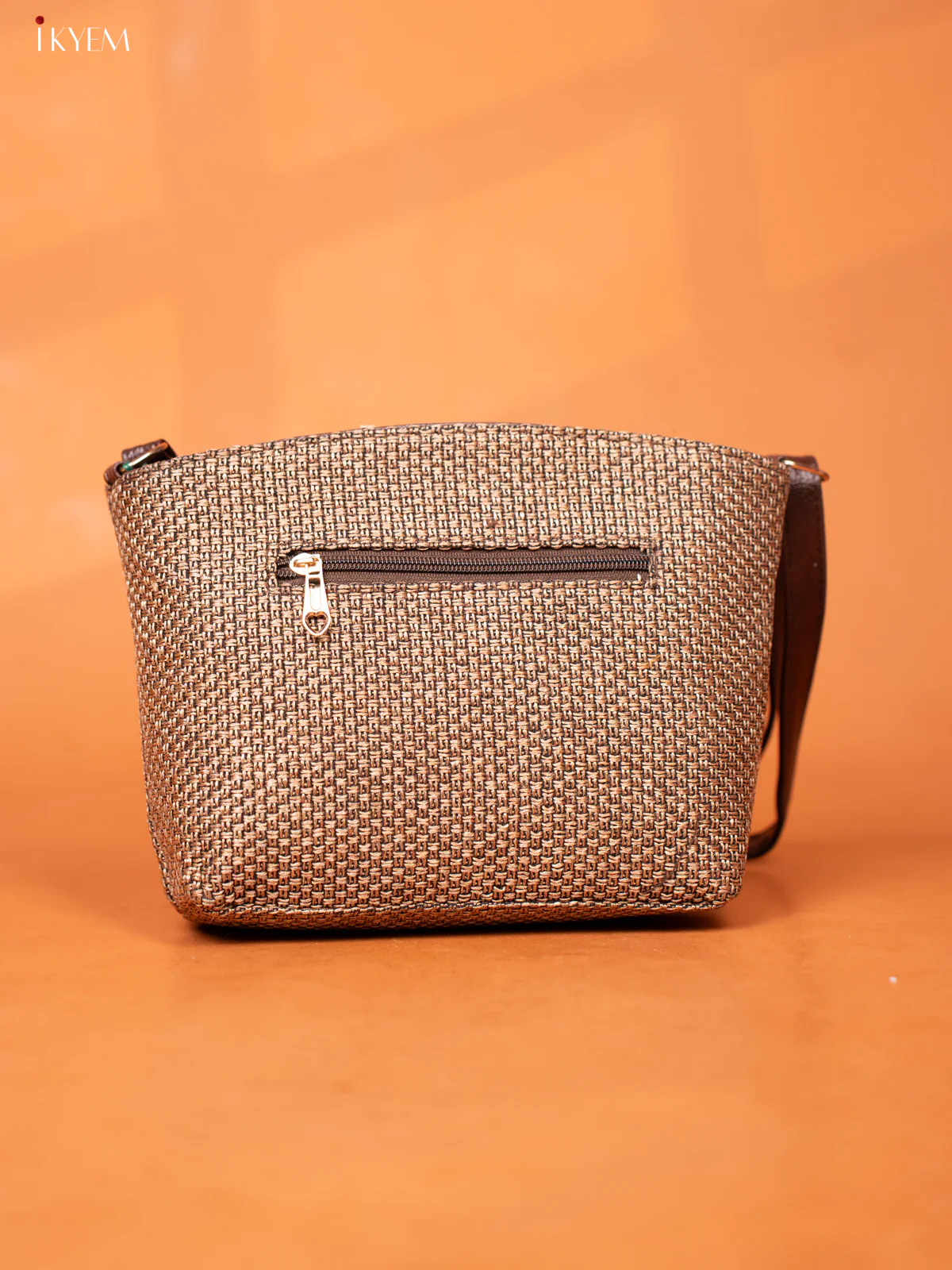 Semi Jute Leather Sling Bag - olive green - KD26955 - Image 4
